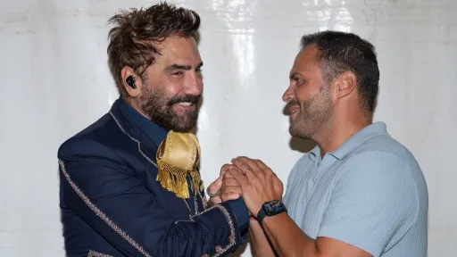 Alejandro Fern&aacute;ndez y Yonathan de Le&oacute;n 