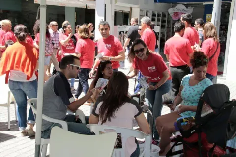 Thumbnail of 10989253_10205900051493094_4148480035272910618_n.jpg