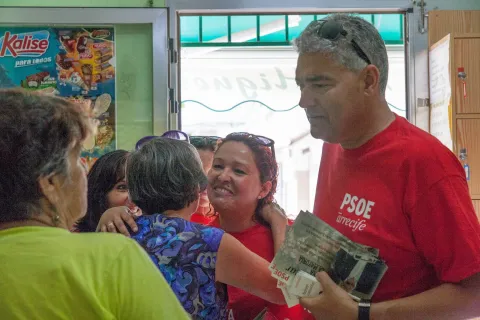 Thumbnail of 11212578_819851278050654_2397533120151238180_o.jpg