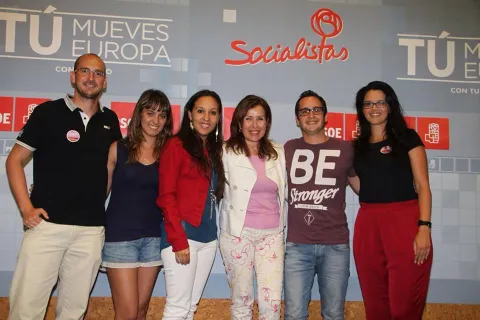 Thumbnail of 961346_10202395480304057_1181239369_n_0.jpg