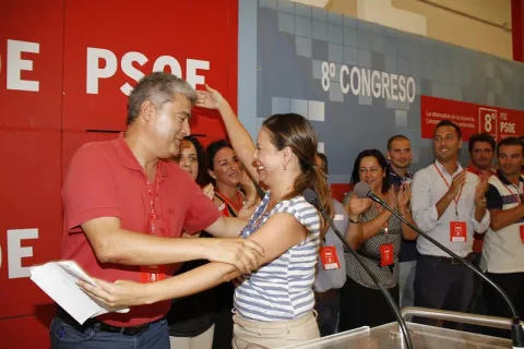 Thumbnail of CLausura del VIII Congrerso del P S O E  2012 (75).redimensionado.jpg