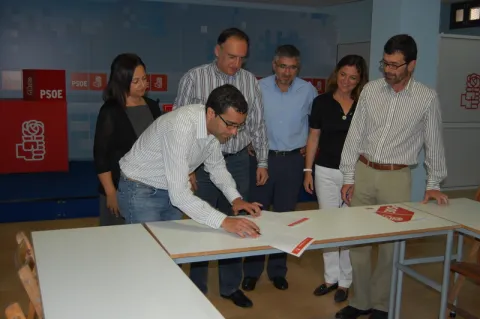 Thumbnail of Compromiso contra abandono escolar.redimensionado.JPG