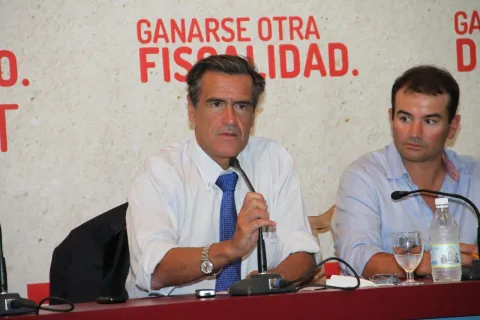 Thumbnail of IMG_1960.jpg