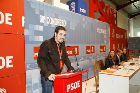 Thumbnail of Intervenci&oacute;n de uno de los delegados.jpg