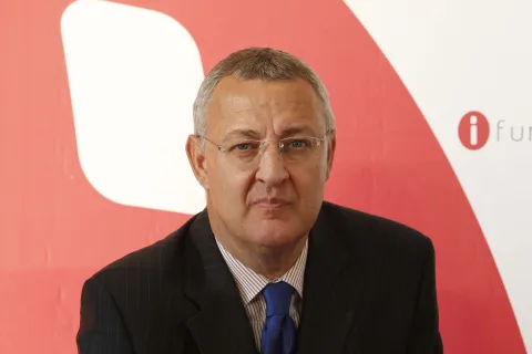 Thumbnail of JesusCaldera2.jpg