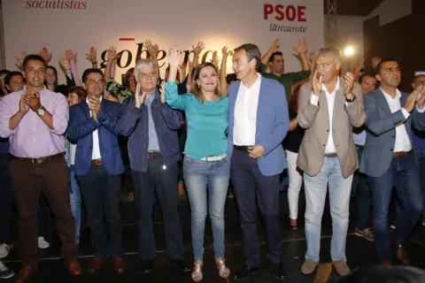 Thumbnail of Mitin del PSOE  con ZAPATERO (2).jpg
