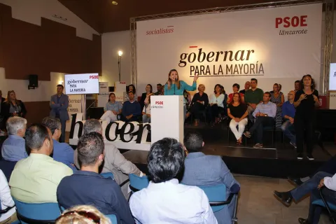 Thumbnail of Mitin del PSOE  con ZAPATERO (25).jpg