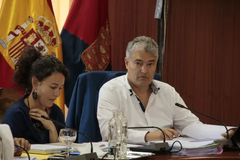 Thumbnail of Pepe y Ariagona.JPG