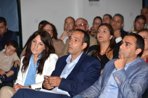 Thumbnail of Presentaci&oacute;n del PSOE en Har&iacute;a (68).redimensionado.JPG