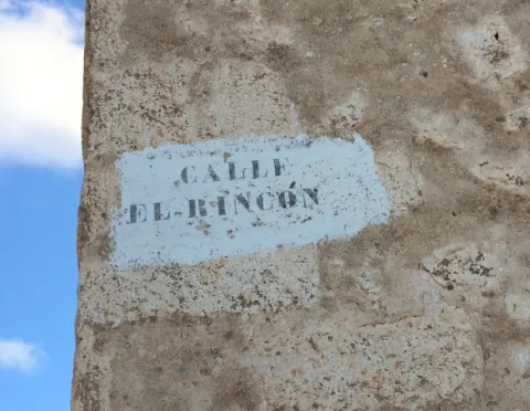 Thumbnail of f3.jpeg