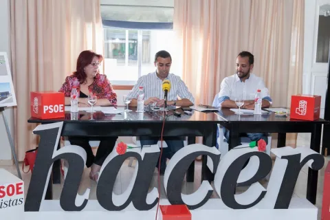 Thumbnail of prensa educacion 12-05-15.redimensionado.jpg