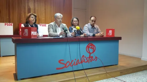 Thumbnail of ruda de prensa.jpg