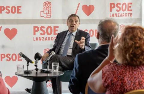 Thumbnail of IMG_1971.jpeg